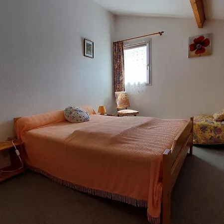 Charmante Maisonnette Avec Piscine, Proche Et Centre-ville - - Fr-1-550-68 * Vaux-sur-Mer